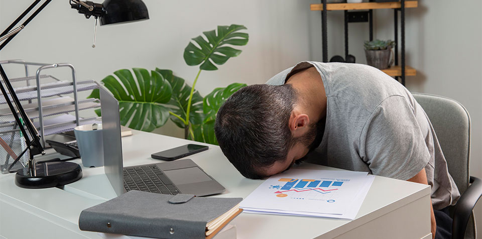 Sendo assim, quais são os principais sinais de alerta da Fadiga persistente?